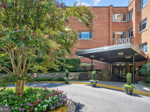 3900 Tunlaw Rd NW APT 618, Washington, DC 20007