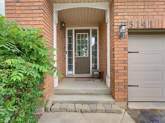 4th image of 5141 Blue Spruce Ave