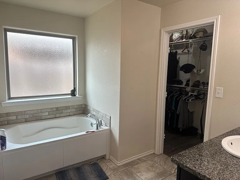 7020 34th Pl — Photo 10