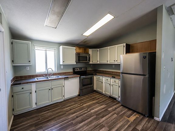 4th image of 248 Honeysuckle Cir