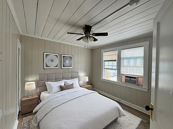 3rd image of 200 Park Ave #6