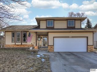 6635 S 110th St, Omaha, NE 68137