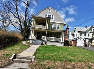 302 Center Street #3n FL 3RE, Meriden, CT 06450