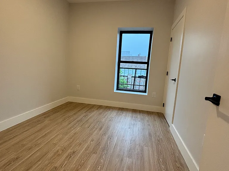 269 Martin Luther King Dr #4 — Photo 6