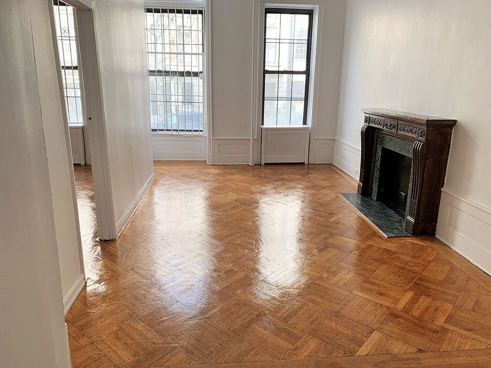 1st image of 28 W 85th St APT 4