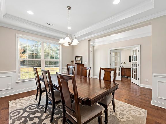 2nd image of 5008 Gatsby Cir
