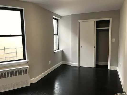 Rented by Friedman Roth Realty | media 10