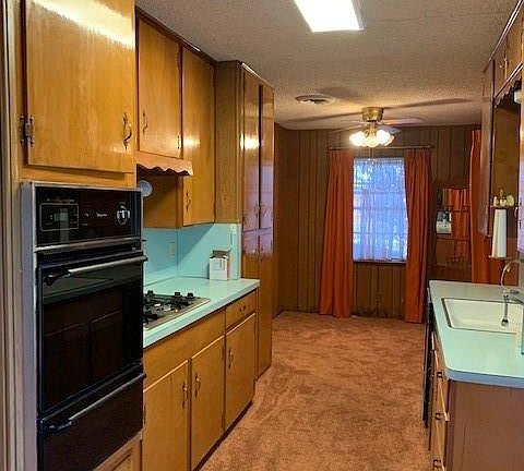 3rd image of 3528 Larry Ave