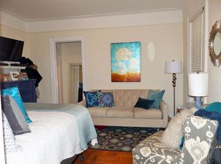325 W 71st St APT 4B, New York, NY 10023