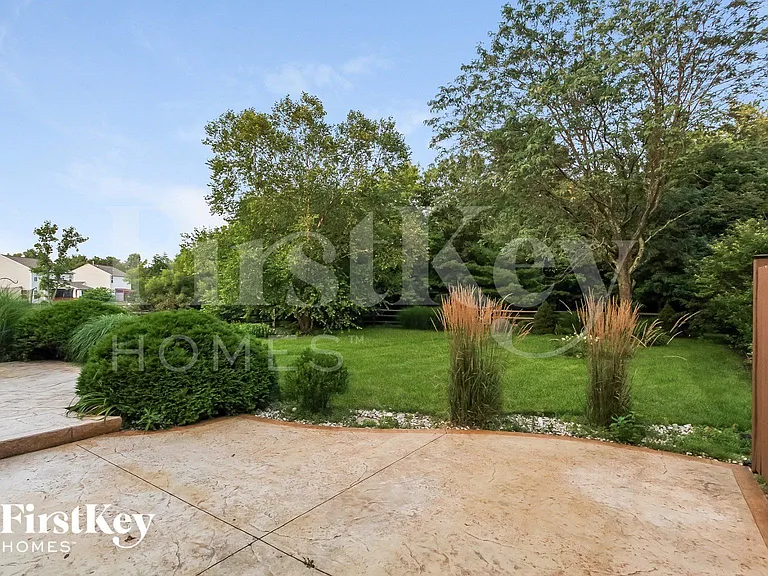 6278 Maple Grv — Photo 15