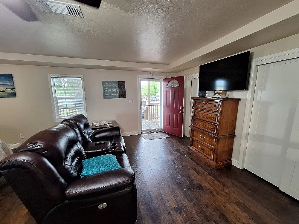 Studio, $1,695 — Photo 3