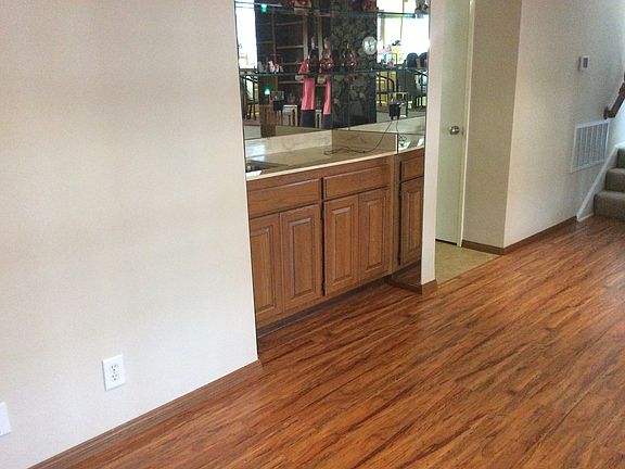 Family Room Wet Bar