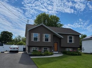2 Phillips Avenue, Queensbury, NY 12804