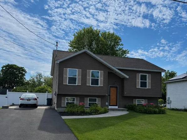 2 Phillips Avenue, Queensbury, NY 12804