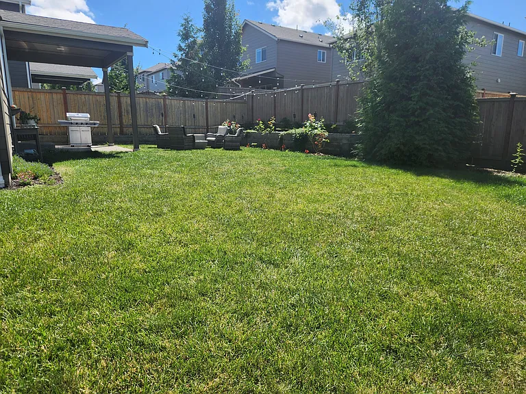 8206 15th St SE — Photo 40