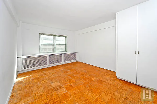 Rented by Halstead Real Estate | media 7