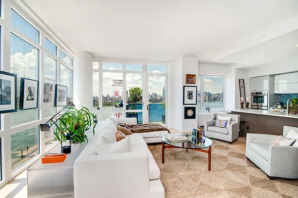 Sold by Compass | media 22