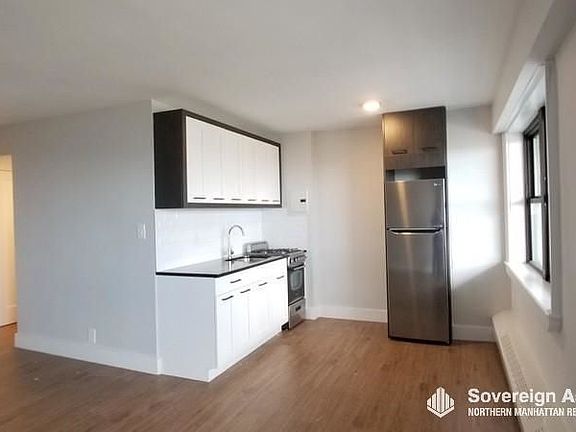 3rd image of 1370 St Nicholas Ave APT 31N