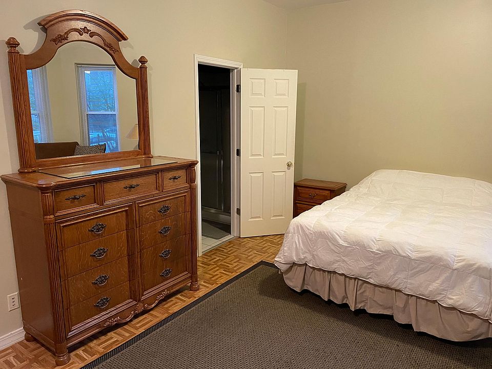 1st image of 4531 N Magnolia Ave #1S
