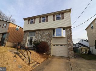 10111 Galahad Rd, Philadelphia, PA 19116