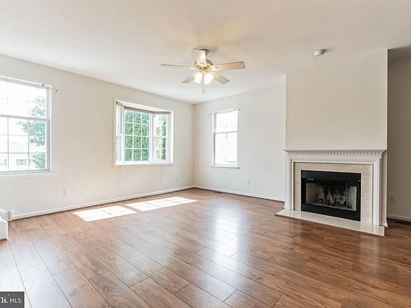 4th image of 316 Andrew Cir