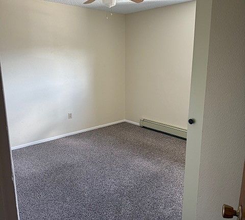 3rd image of 547 Yale Pl