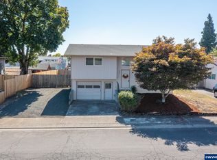 430 25th Ave SE, Albany, OR