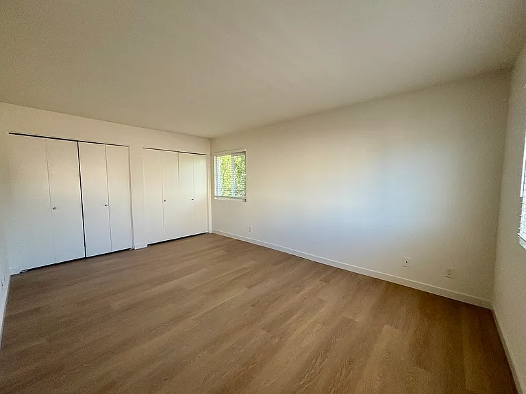 7373 Davenport Rd #B — Photo 3