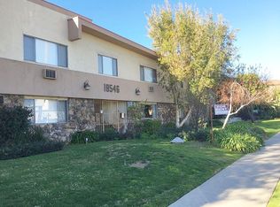 18546 Clark St, Tarzana, CA 91356