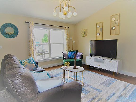 3rd image of 14862 SW 20TH PLACE