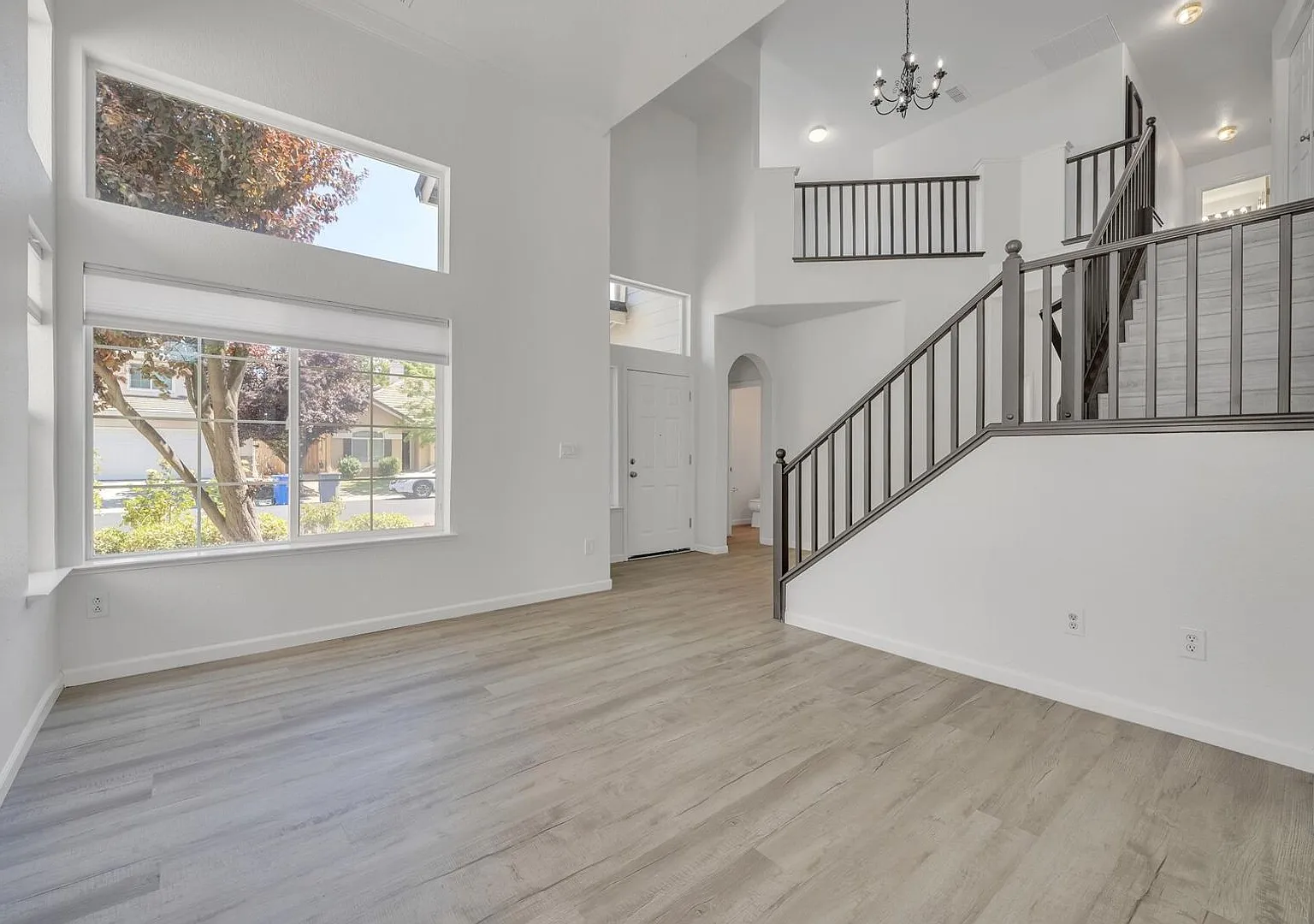 153 Gilded Rock Cir — Photo 4