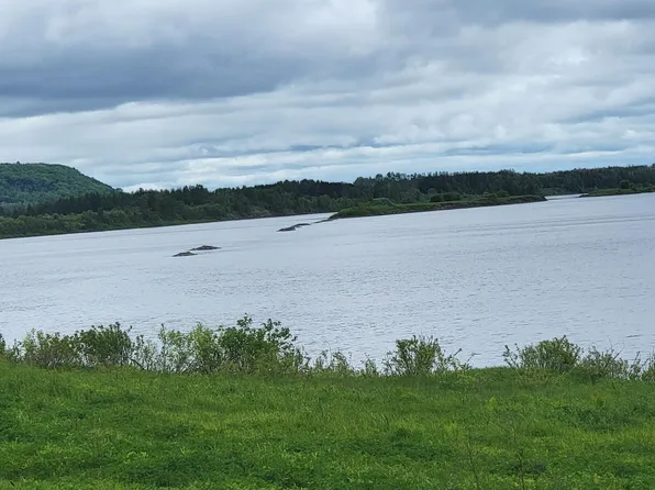 M8 L35D US 1 Route, Van Buren, ME 04785