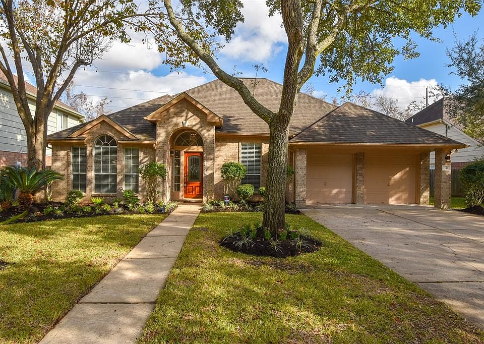1st image of 343 Indian Summer Dr