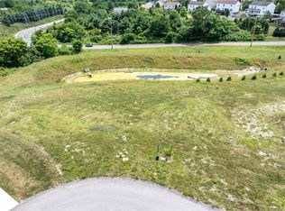 5012 Parkside Dr, Oakdale, PA