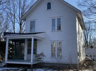 14 Bushnell Ave, Chatham, NY 12037