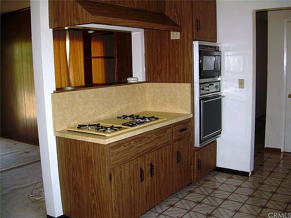 3rd image of 1012 N Dodsworth Ave