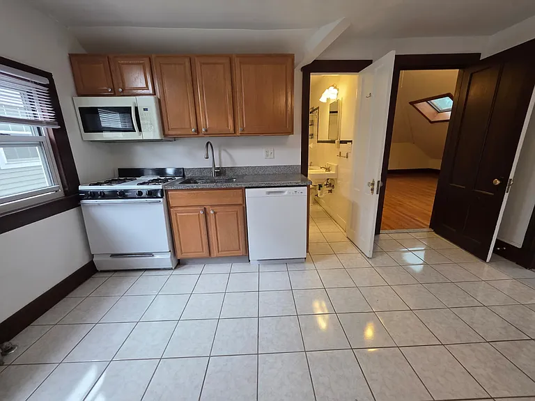 120 Bishop St #1F — Photo 11