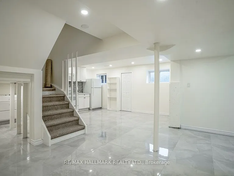 77 Wheelwright Dr #BASEMENT — Photo 16