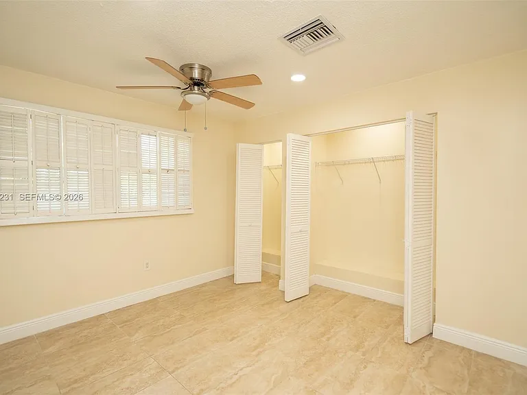 5613 Pierce St — Photo 41