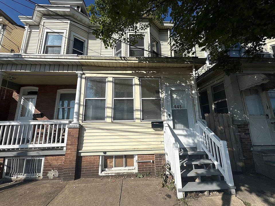 1st image of 645 Chambers St