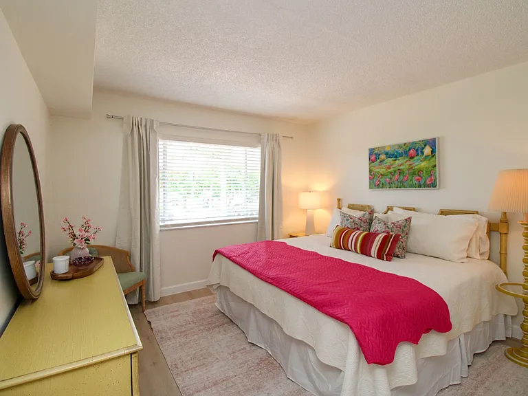 1686 Blue Point Ave #B7 — Photo 30