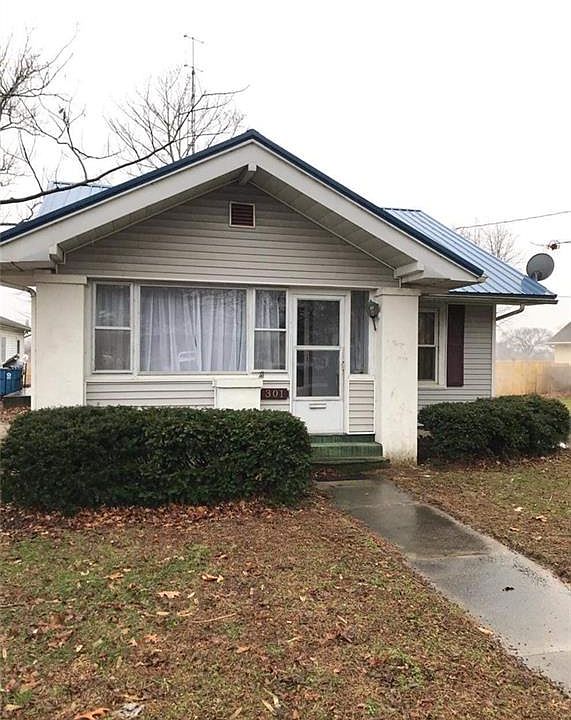 1st image of 301 W Lamotte St