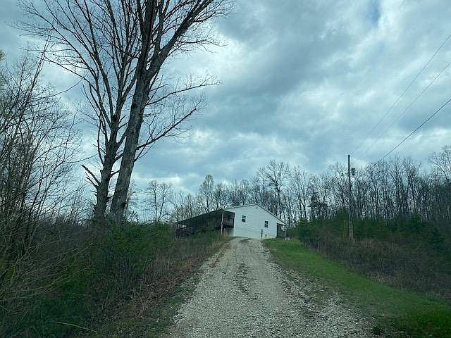 1st image of 200 Scotch Pine Dr
