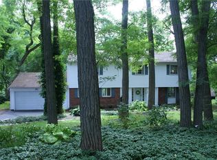 42 Mountain Rise, Fairport, NY 14450