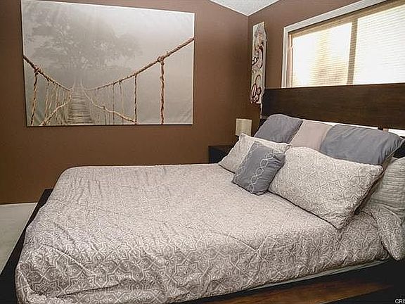 5th image of 11150 Glenoaks Blvd Unit 261