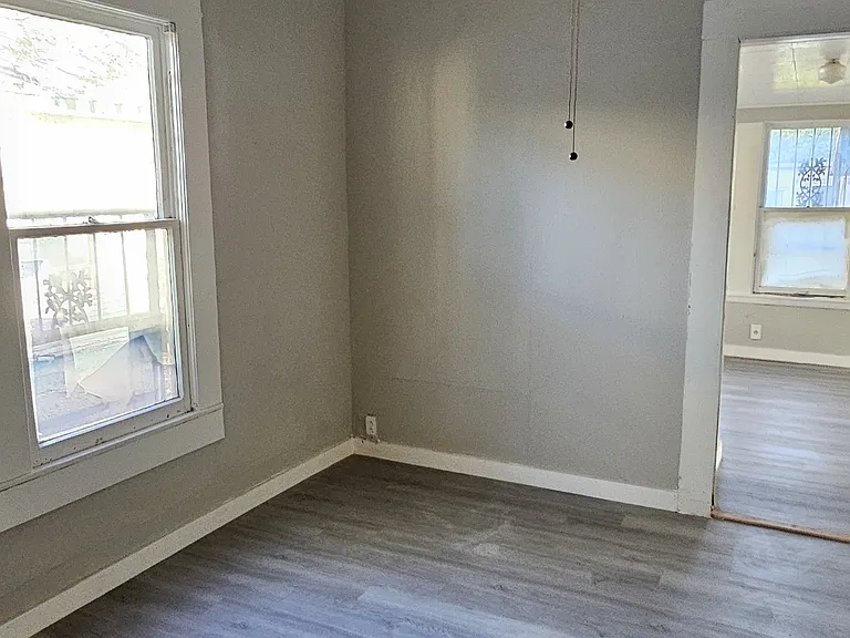 120 Chicago Blvd — Photo 7