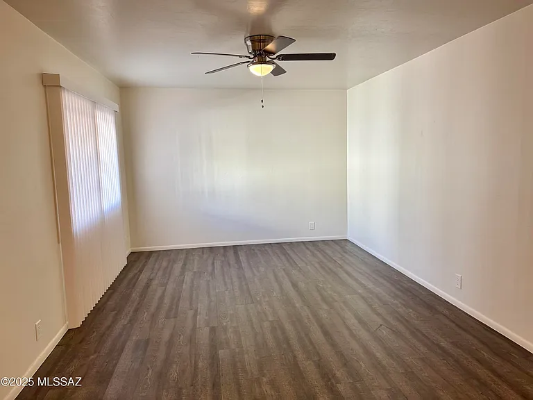 3323 E Blacklidge Dr #3323 — Photo 6
