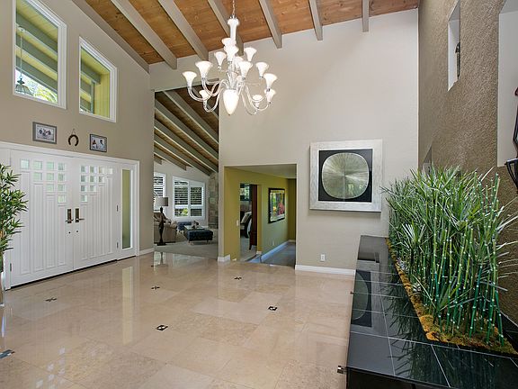 5th image of 12922 Polvera Ct