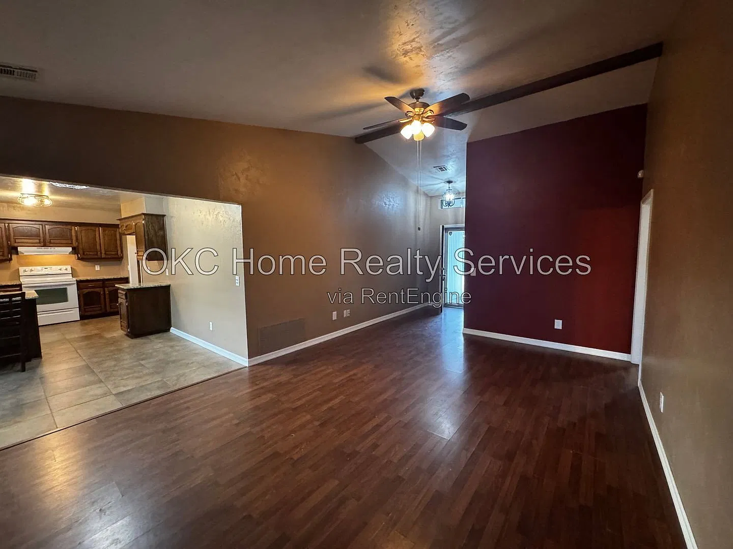3 bed, 2.0 bath, 1277 sqft, $1,550 — Photo 3