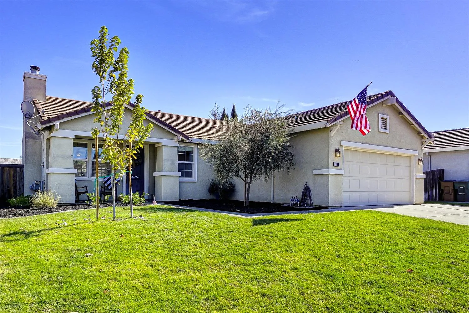 369 Ashwood Way photo 1